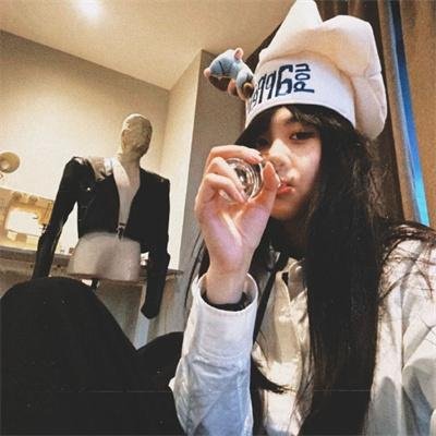 监狱三友